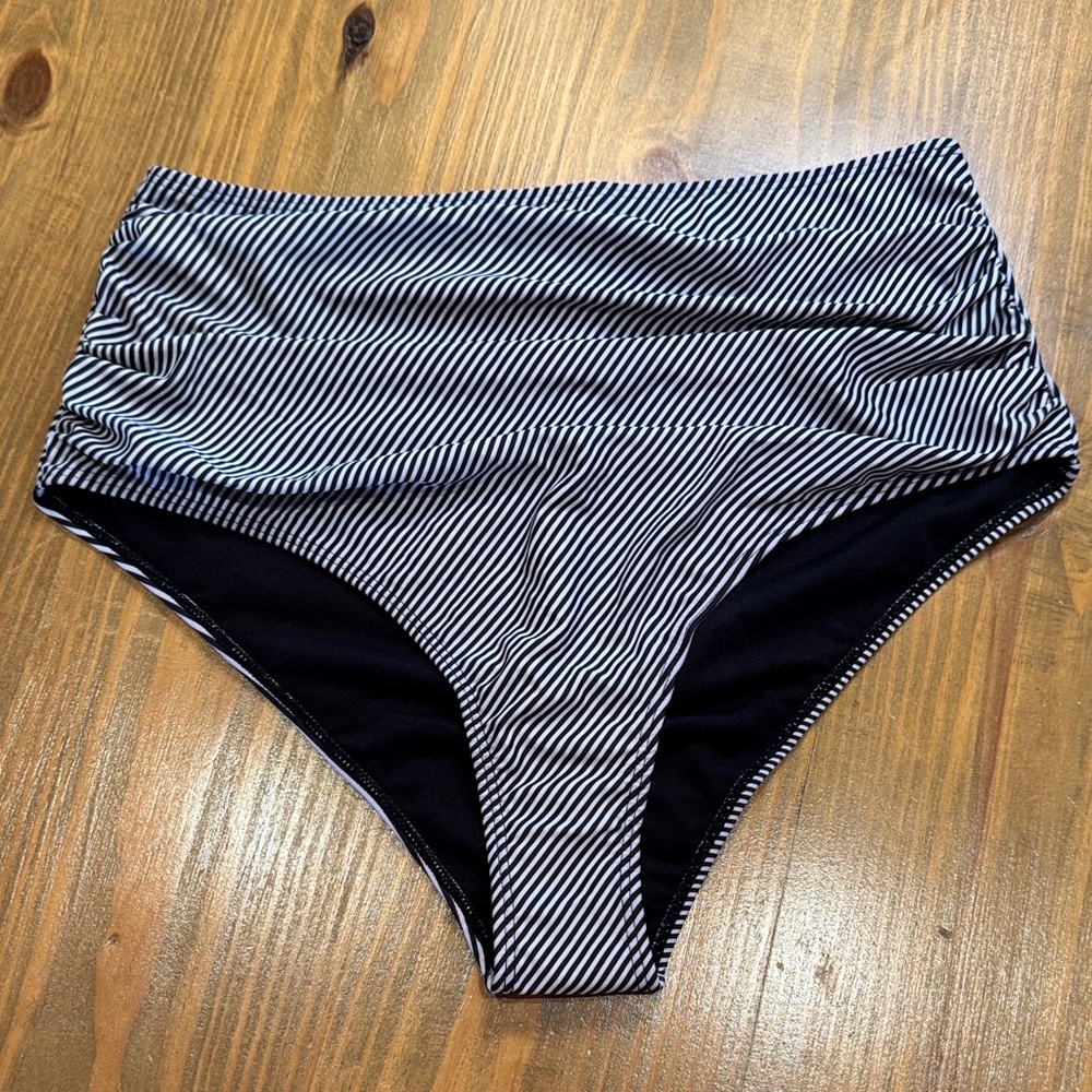 NWOT Black and White Striped Bikini Bottom high waist ruched
